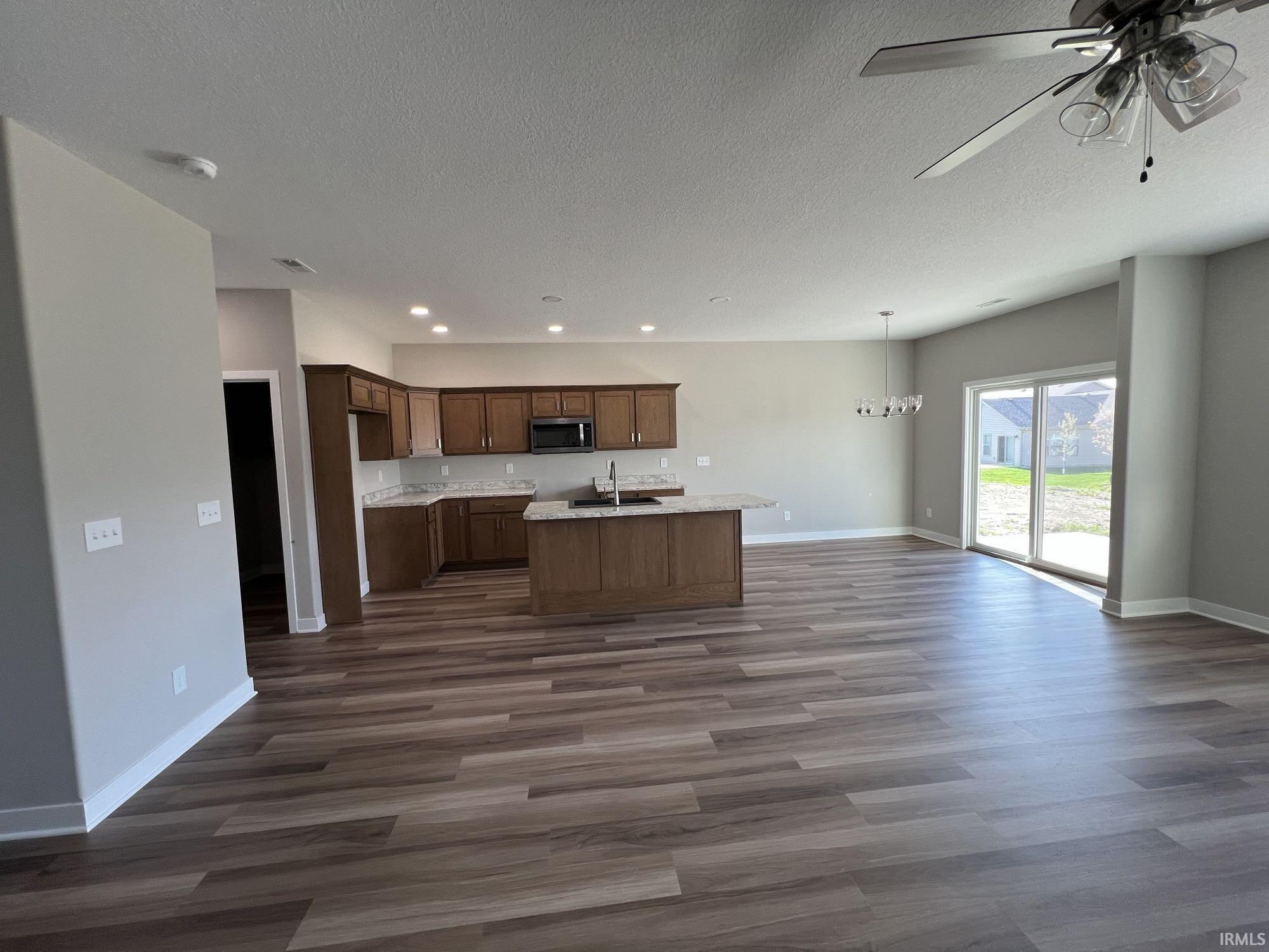 437 Buckingham Lane Huntington, IN 46750 - Photo 13 of 23