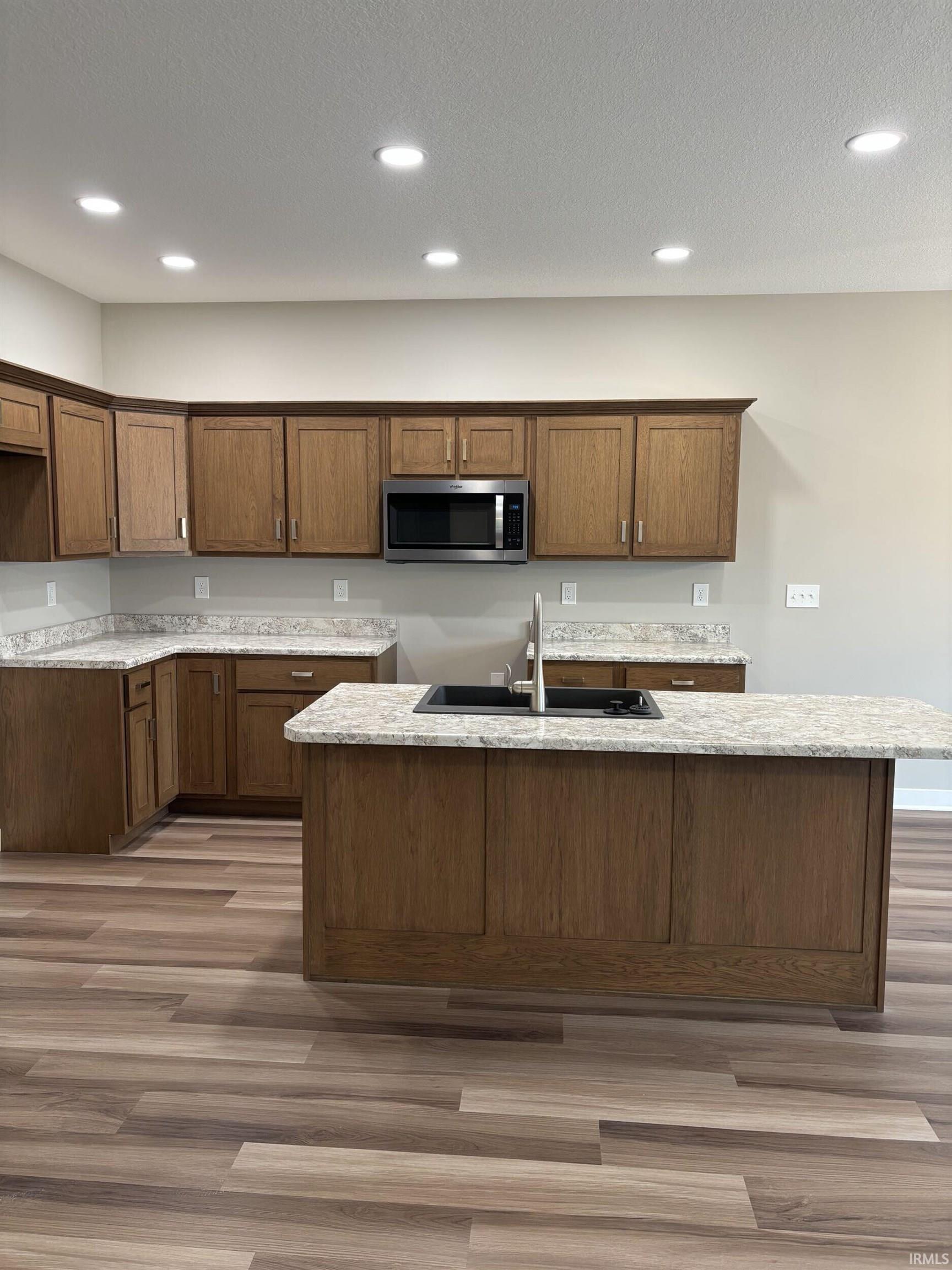 437 Buckingham Lane Huntington, IN 46750 - Photo 5 of 23