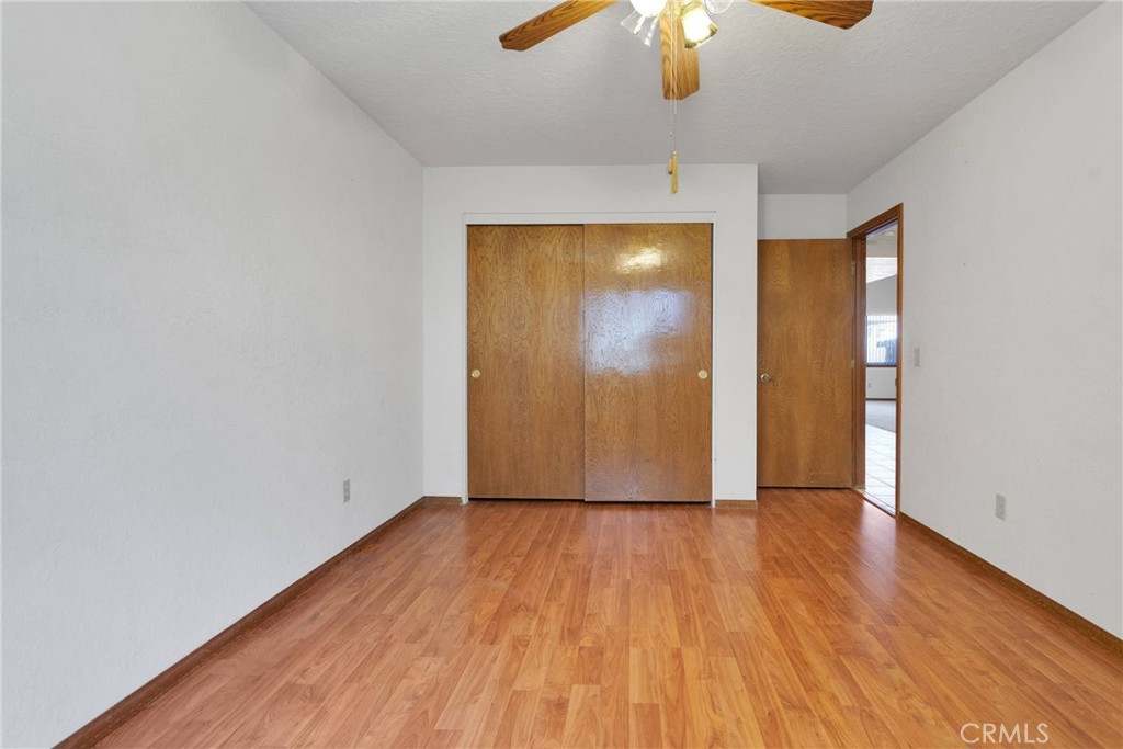 18043 Sunburst Road Victorville, CA 92395 - Photo 16 of 40