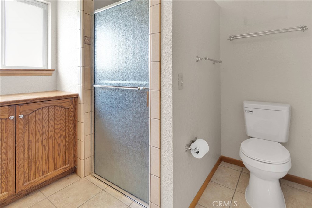 18043 Sunburst Road Victorville, CA 92395 - Photo 32 of 40