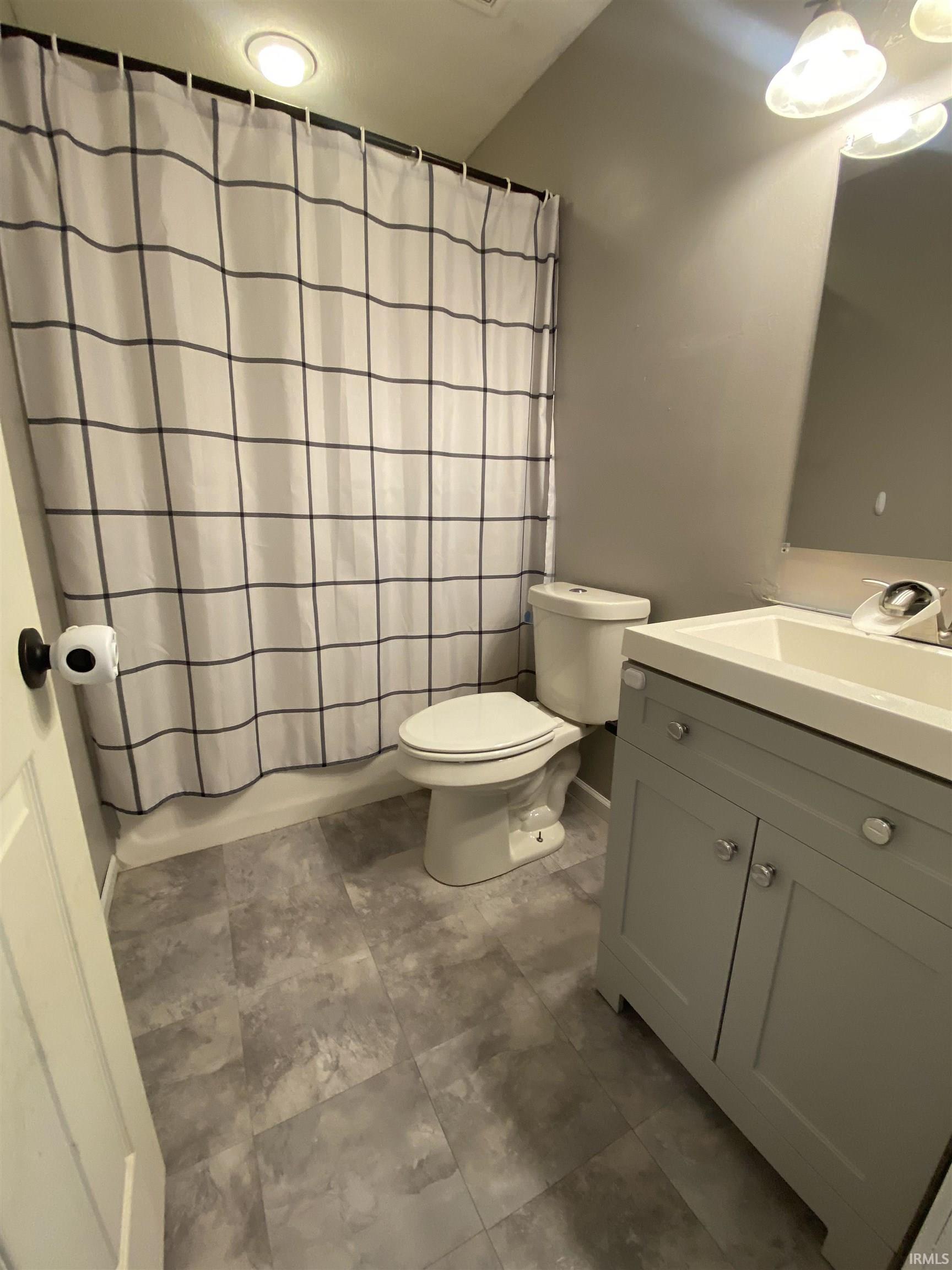 1306 Timber Trace Auburn, IN 46706 - Photo 14 of 17