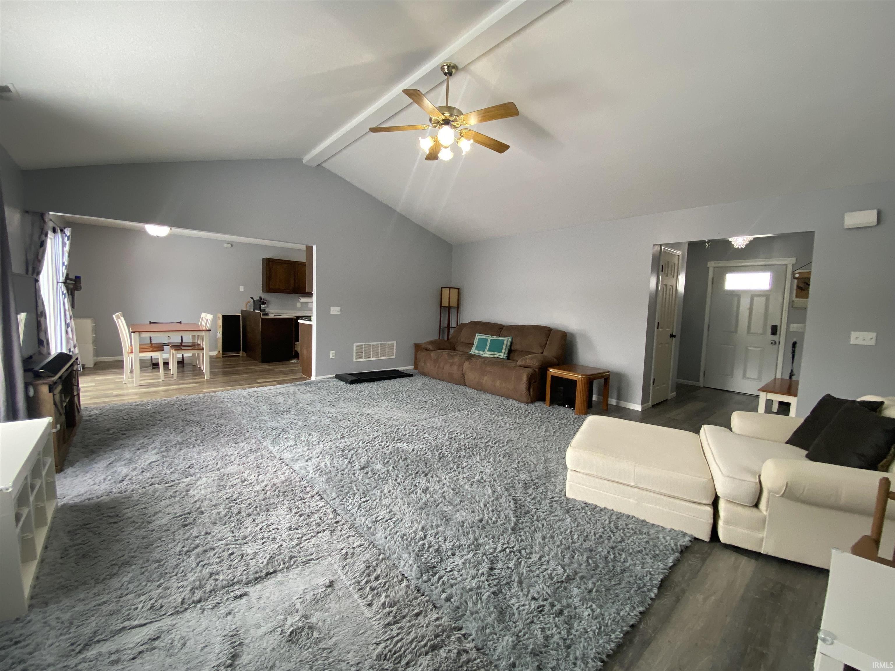 1306 Timber Trace Auburn, IN 46706 - Photo 3 of 17