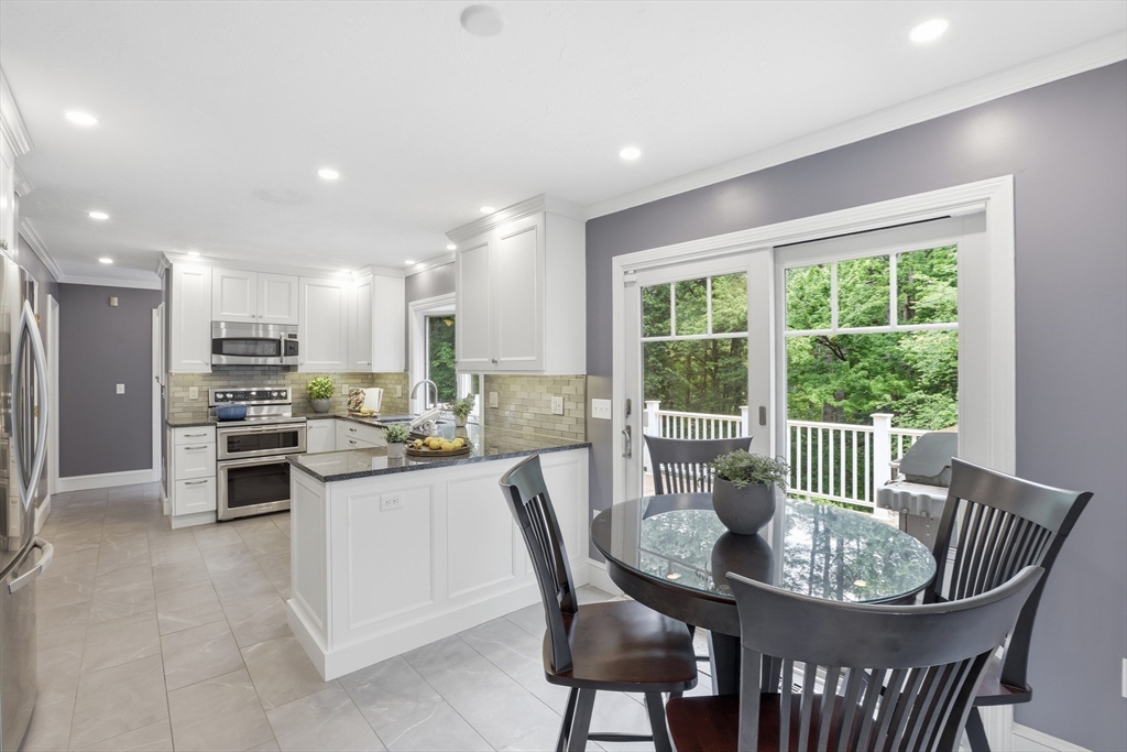 3 Clark Road Littleton, MA 01460 - Photo 10 of 42