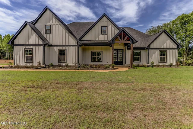 $575,000 | 9094 Treadway Creek, Hernando, MS 38632