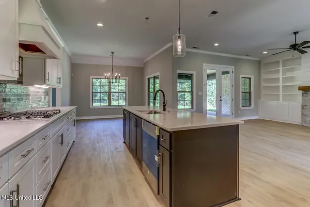 $575,000 | 9094 Treadway Creek, Hernando, MS 38632