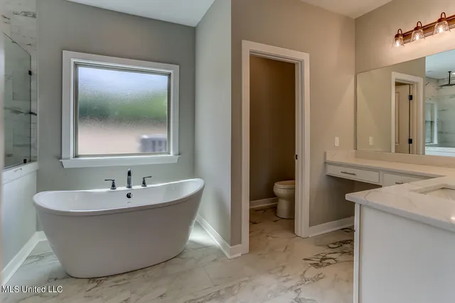 $575,000 | 9094 Treadway Creek, Hernando, MS 38632