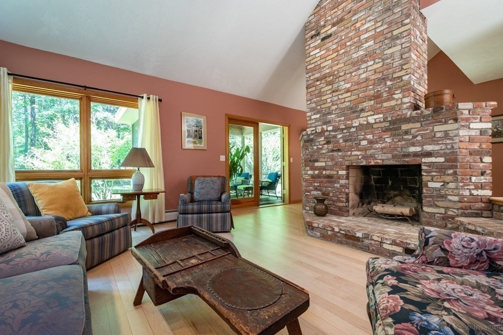 108 Stow Road Harvard, MA 01451 - Photo 18 of 41