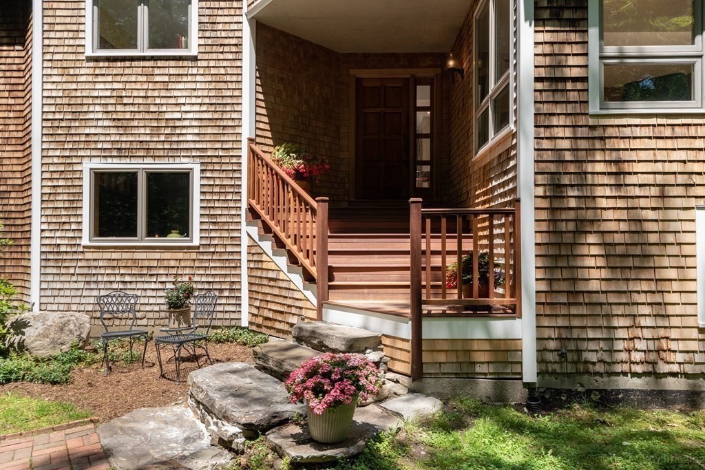 108 Stow Road Harvard, MA 01451 - Photo 2 of 41