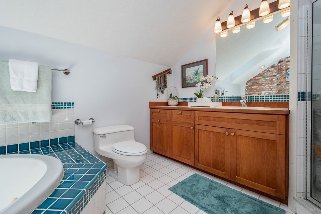 108 Stow Road Harvard, MA 01451 - Photo 23 of 41