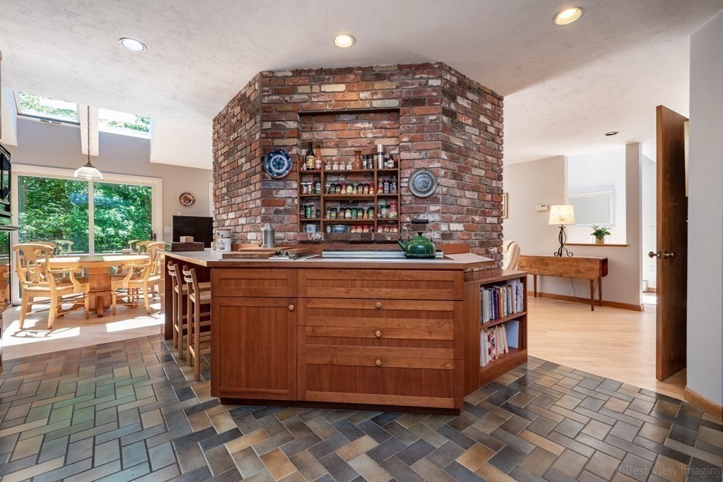 108 Stow Road Harvard, MA 01451 - Photo 10 of 41