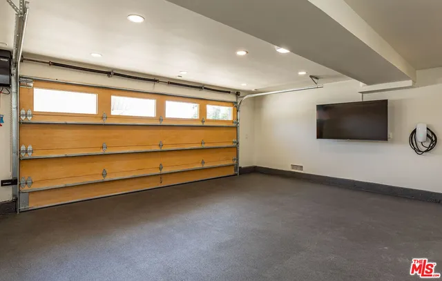 $23,000 | 3525 Coast View Drive, Malibu, CA 90265