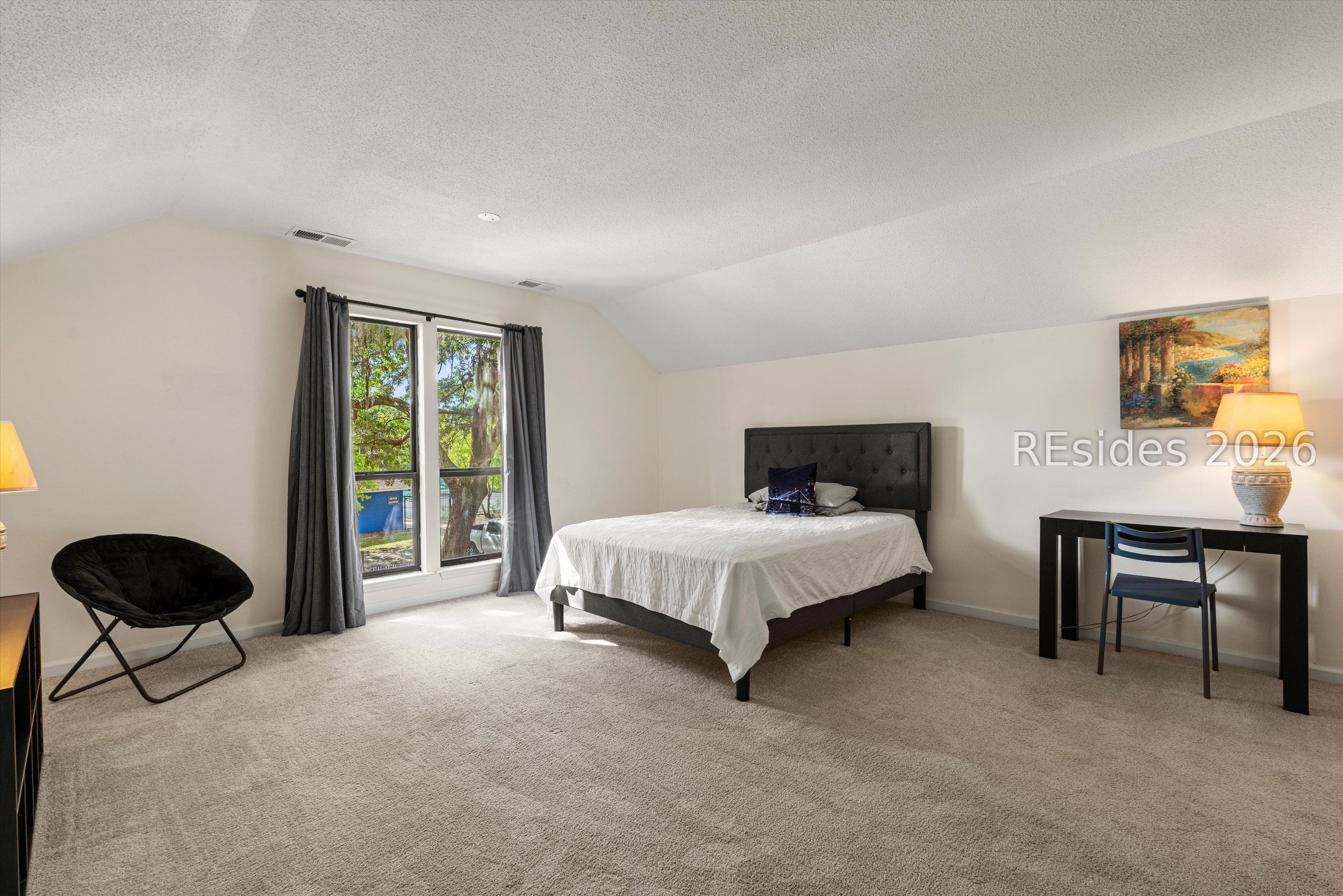 36 Wee Road, Unit 36 Hilton Head Island, SC 29926 - Photo 20 of 31 2nd Floor Guest Bedroom