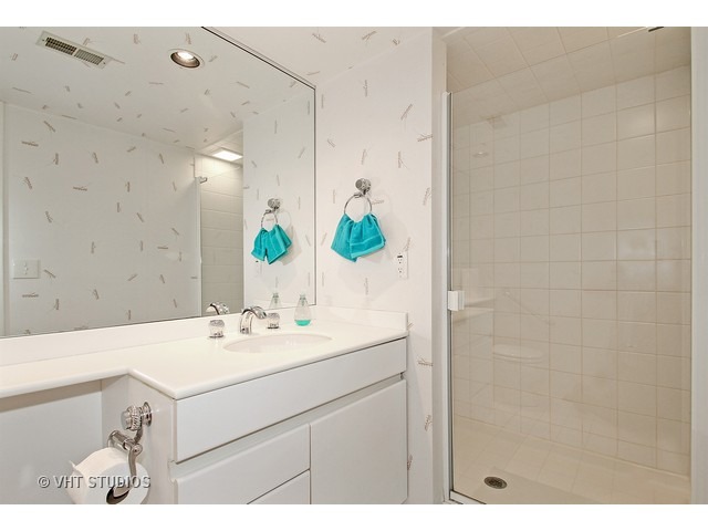 3165 Keystone Road Northbrook, IL 60062 - Photo 13 of 17 Gallery Image 13