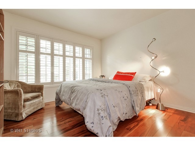 3165 Keystone Road Northbrook, IL 60062 - Photo 8 of 17 Gallery Image 8