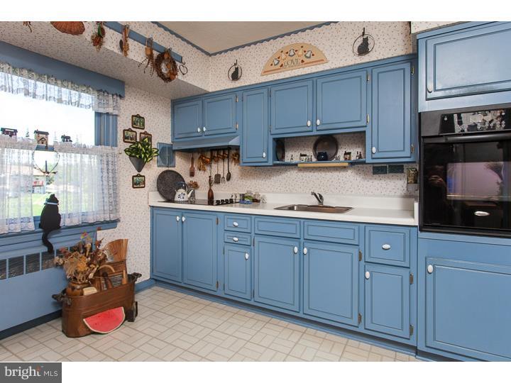 112 Halsey Avenue West Lawn, PA 19609 - Photo 2 of 15