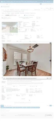 a view of livingroom with furniture