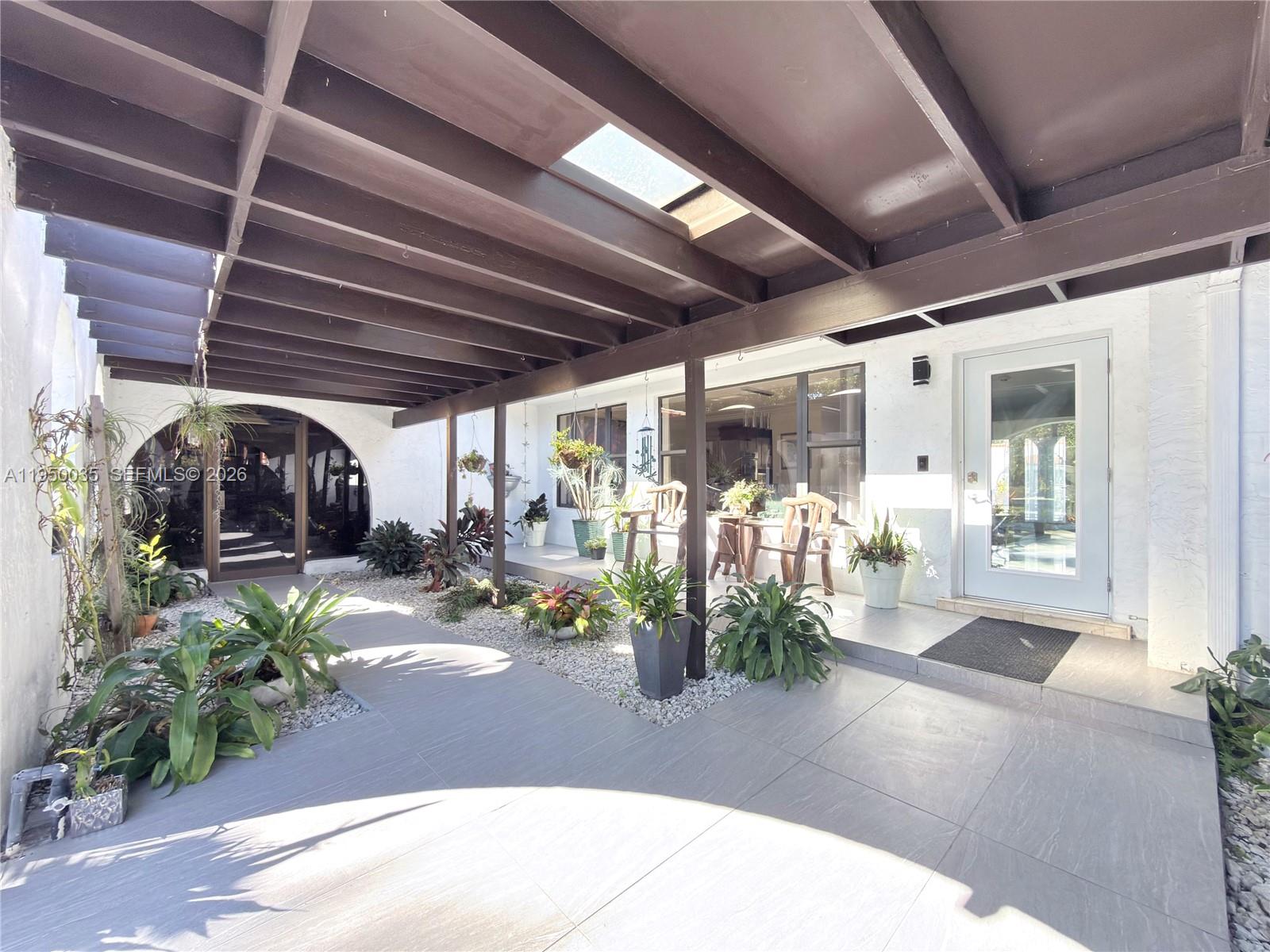 7925 Southwest 124th Street Pinecrest, FL 33156 - Photo 12 of 91