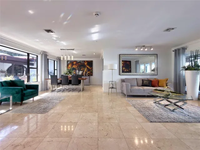 $3,549,000 | 7925 Southwest 124th Street, Pinecrest, FL 33156