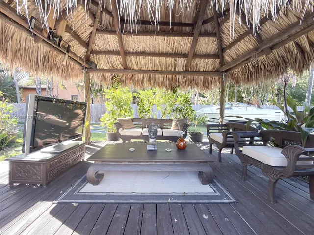 $3,549,000 | 7925 Southwest 124th Street, Pinecrest, FL 33156