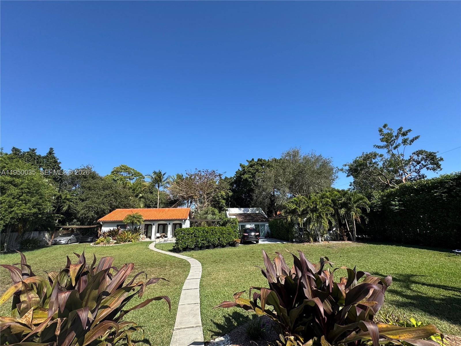 7925 Southwest 124th Street Pinecrest, FL 33156 - Photo 54 of 91