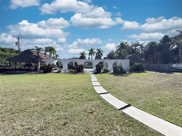 $3,549,000 | 7925 Southwest 124th Street, Pinecrest, FL 33156