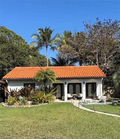 $3,549,000 | 7925 Southwest 124th Street, Pinecrest, FL 33156