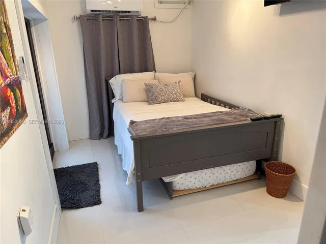 $3,549,000 | 7925 Southwest 124th Street, Pinecrest, FL 33156