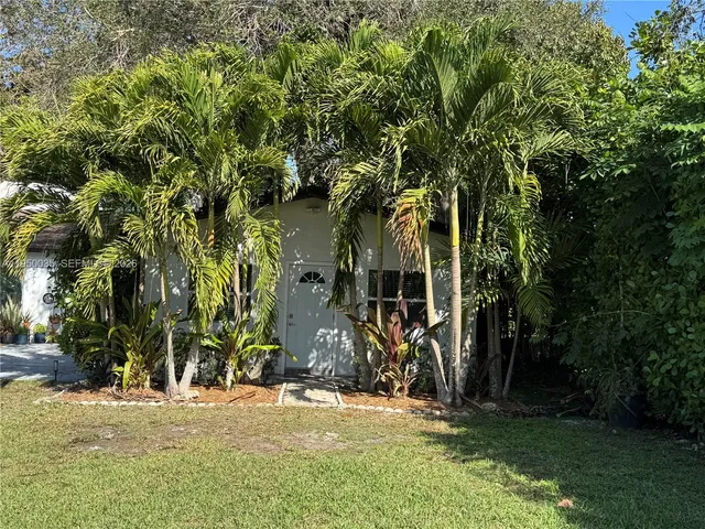 $3,549,000 | 7925 Southwest 124th Street, Pinecrest, FL 33156