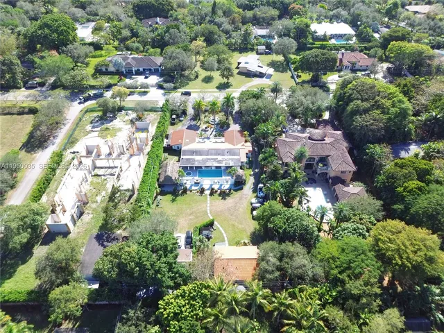 $3,549,000 | 7925 Southwest 124th Street, Pinecrest, FL 33156