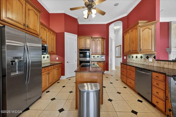 $1,595,900 | 350 Hillridge Cove, Lizella, GA 31052