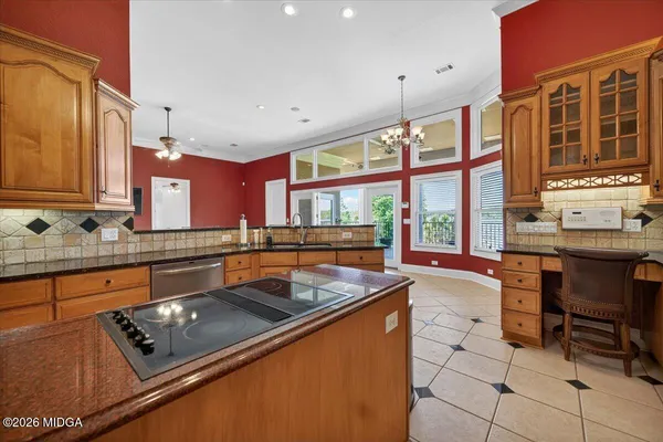 $1,595,900 | 350 Hillridge Cove, Lizella, GA 31052