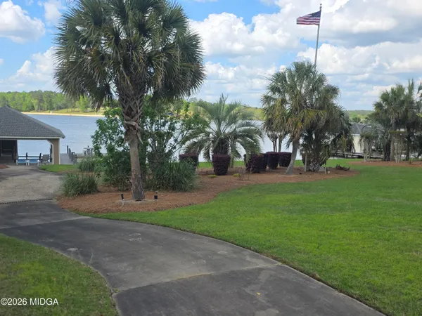 $1,595,900 | 350 Hillridge Cove, Lizella, GA 31052