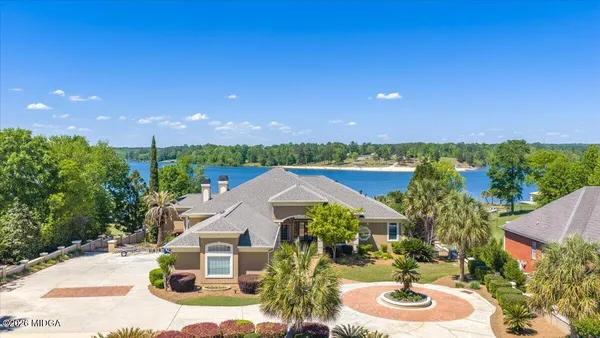 $1,595,900 | 350 Hillridge Cove, Lizella, GA 31052