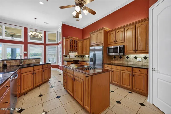 $1,595,900 | 350 Hillridge Cove, Lizella, GA 31052