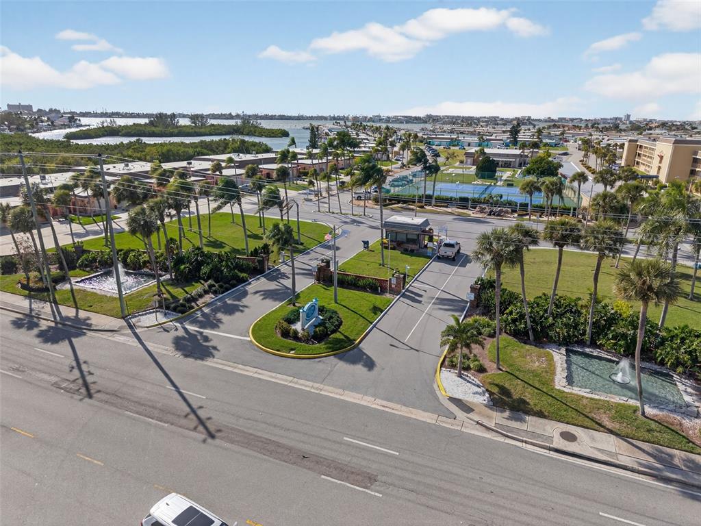 427 Boca Ciega Point Boulevard North St. Petersburg, FL 33708 - Photo 57 of 69 a view of a city