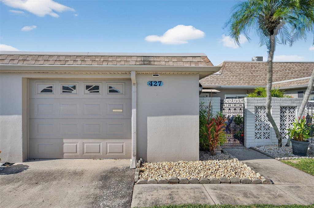 427 Boca Ciega Point Boulevard North St. Petersburg, FL 33708 - Photo 65 of 69 a view of a terrace