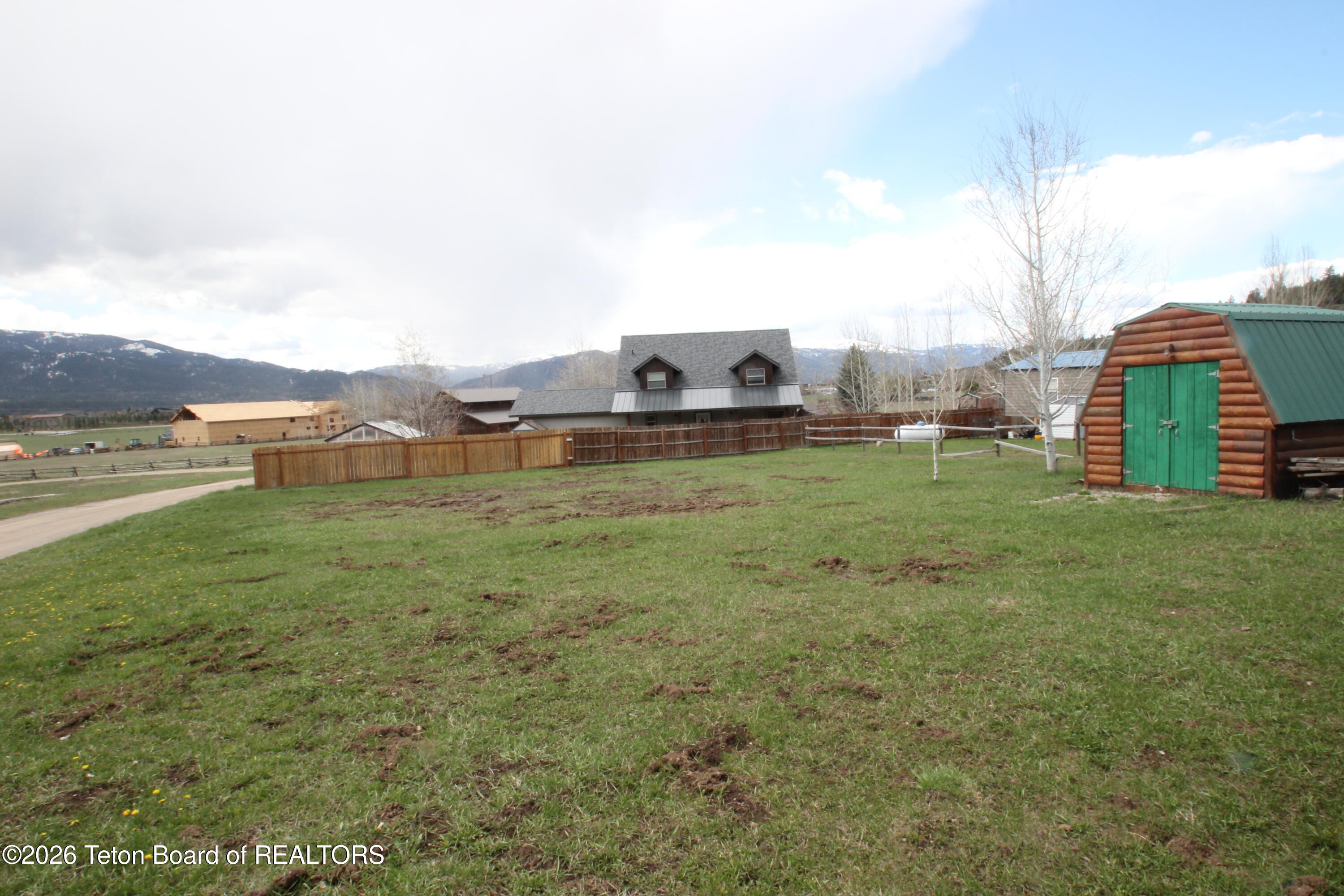 10 Foothill Boulevard Alpine, WY 83128 - Photo 18 of 21 IMG_2742