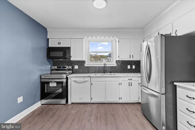 $325,000 | 2417 North George Street, York, PA 17406