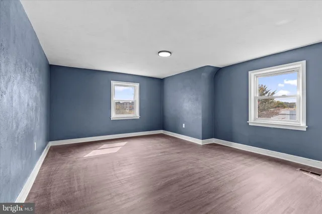 $325,000 | 2417 North George Street, York, PA 17406