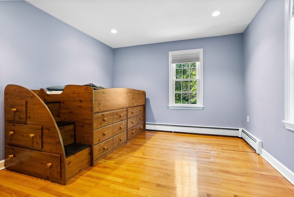 4 Fox Lane Westborough, MA 01581 - Photo 25 of 37 a view of a livingroom with furniture