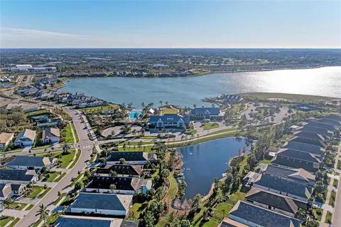 $599,000 | 1079 Waterline Court, Sarasota, FL 34240