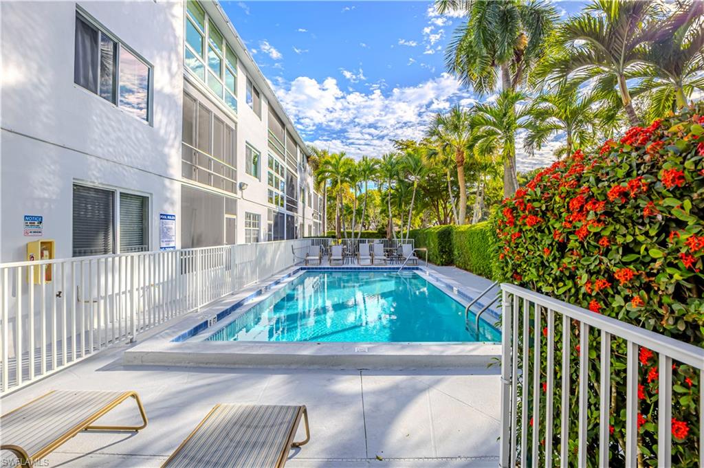 72 7th Street South, Unit 309 Naples, FL 34102 - Photo 19 of 21