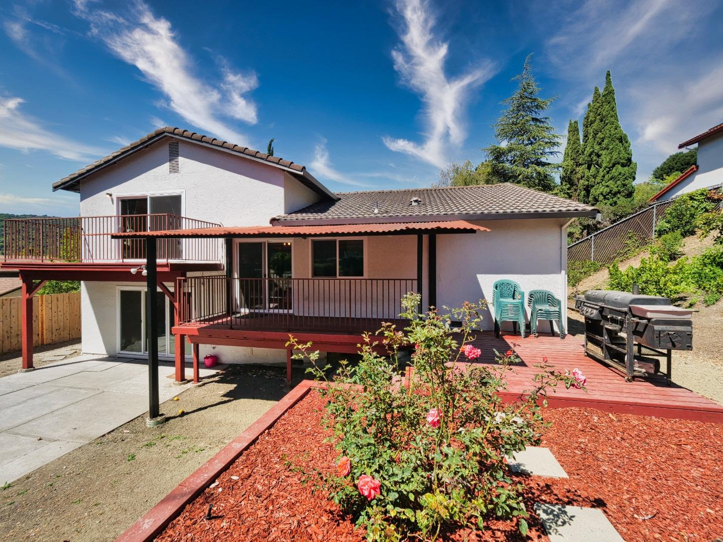 5909 Amend Road El Sobrante, CA 94803 - Photo 11 of 17