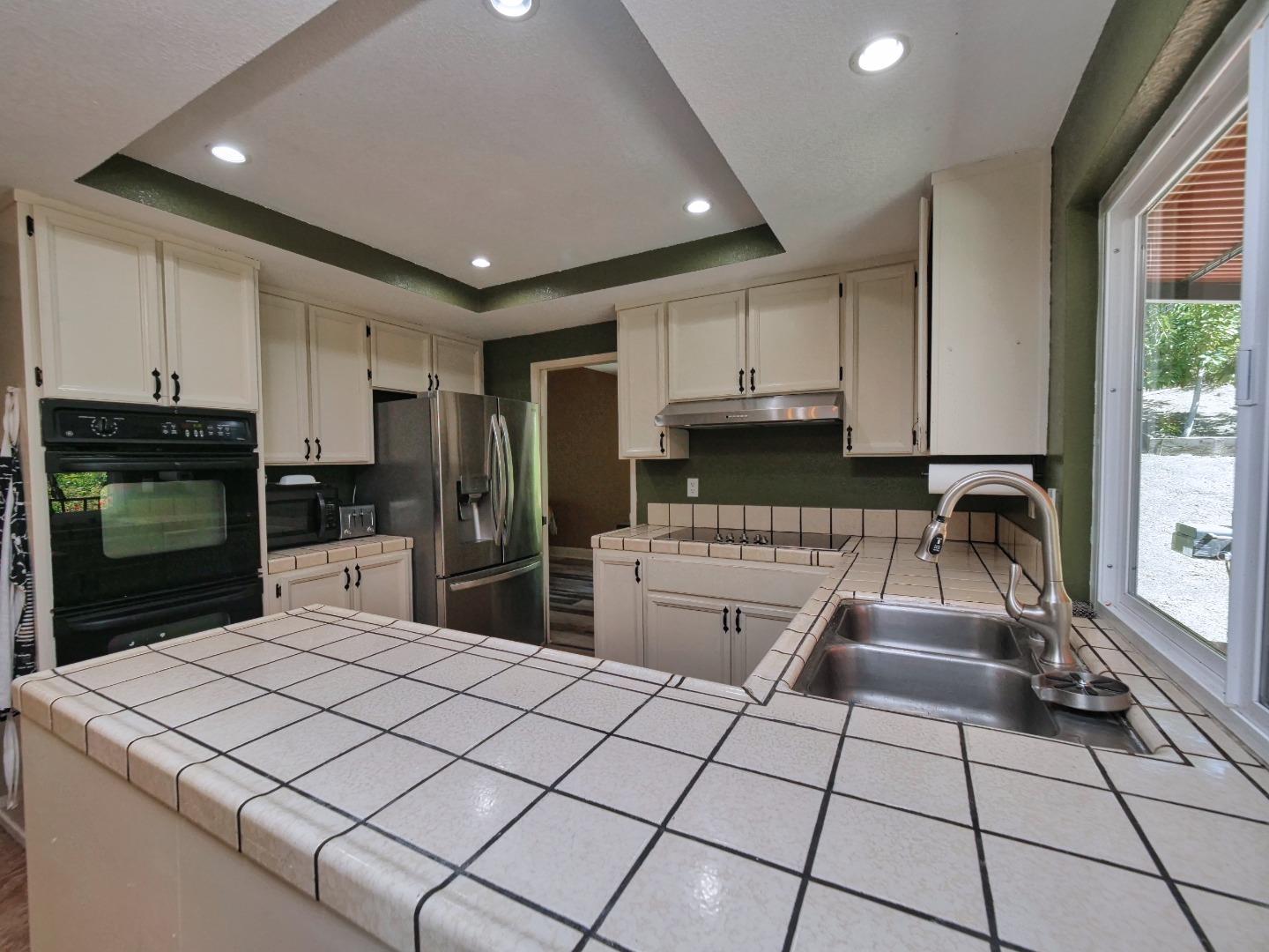 5909 Amend Road El Sobrante, CA 94803 - Photo 16 of 17
