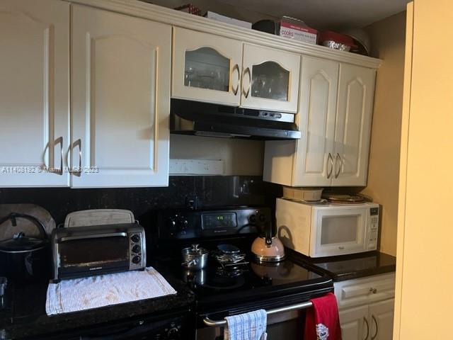 3410 Foxcroft Road, Unit 310 Miramar, FL 33025 - Photo 13 of 13 Gallery Image 13