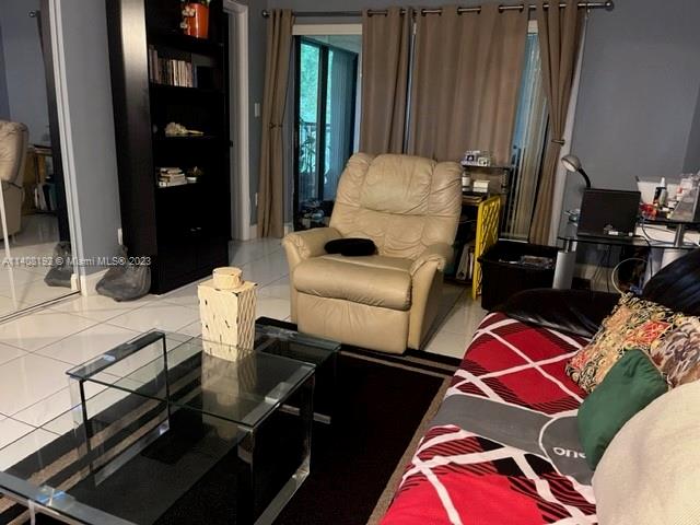 3410 Foxcroft Road, Unit 310 Miramar, FL 33025 - Photo 6 of 13 Gallery Image 6