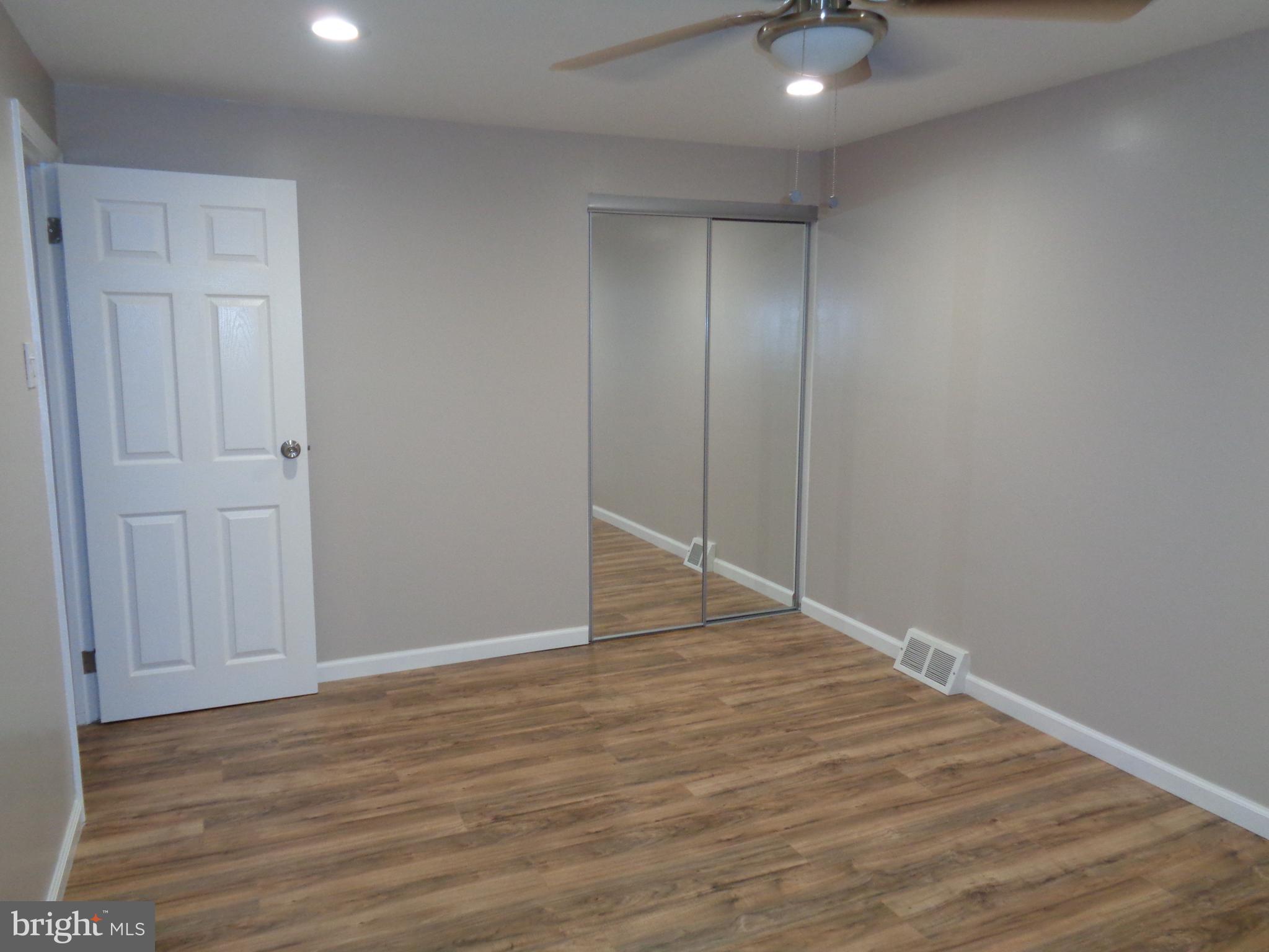 12712 Minden Road Philadelphia, PA 19154 - Photo 16 of 34