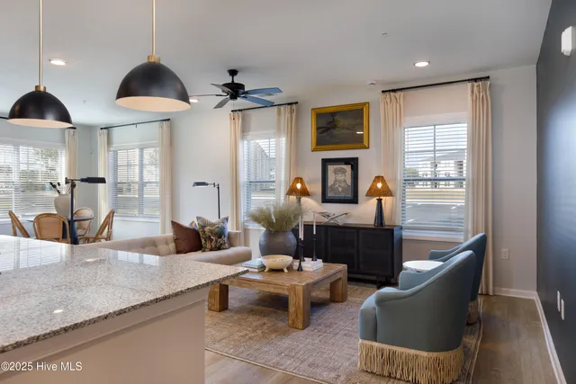 $1,625 | 4568 Tides Way, Unit OYSTER, Shallotte, NC 28470