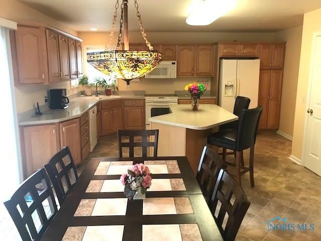 705 Weatherstone Road Holland, OH 43528 - Photo 7 of 29 Gallery Image 7