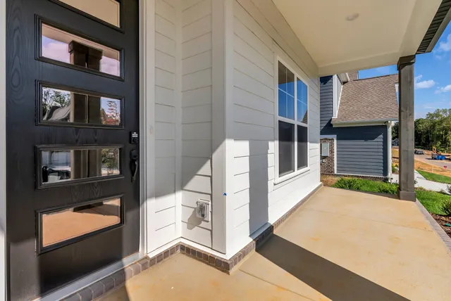 $834,900 | 7263 Fairlawn Drive, Fairview, TN 37062